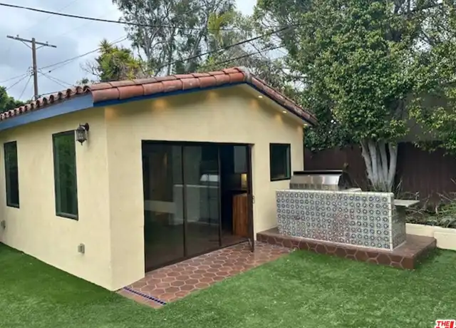 Property at 10589 Holman Ave, Los Angeles, CA, 90024, 0 beds, 1 bath, [object Object]