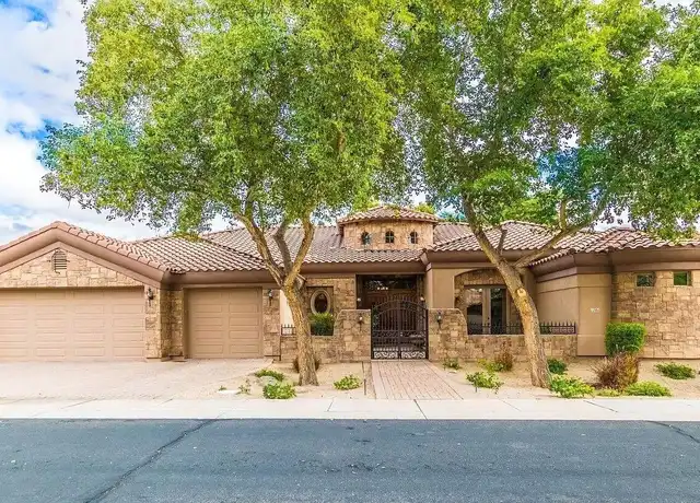 Property at 1701 S Jay Pl, Chandler, AZ, 85286, 5 beds, 3.5 baths, [object Object]