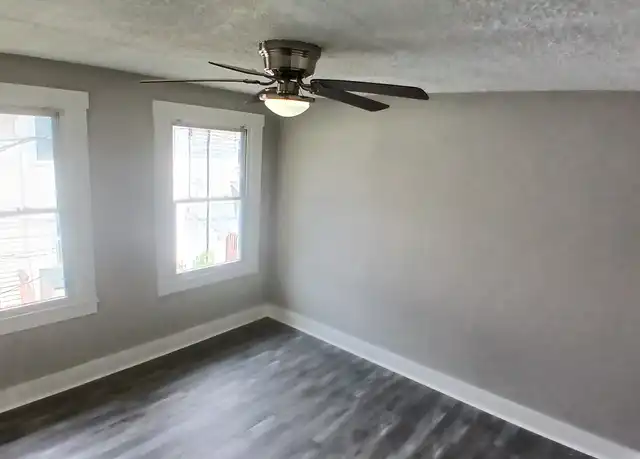 Property at 4116 Curtis Ave, Curtis Bay, MD, 21226, 2 beds, 1 bath, [object Object]