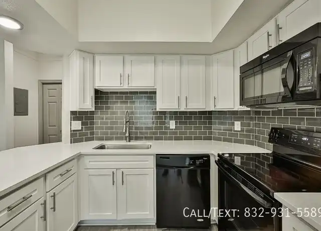 Property at 12592 Whittington Dr Unit AA141, Houston, TX, 77077, 1 bed, 1 bath, [object Object]