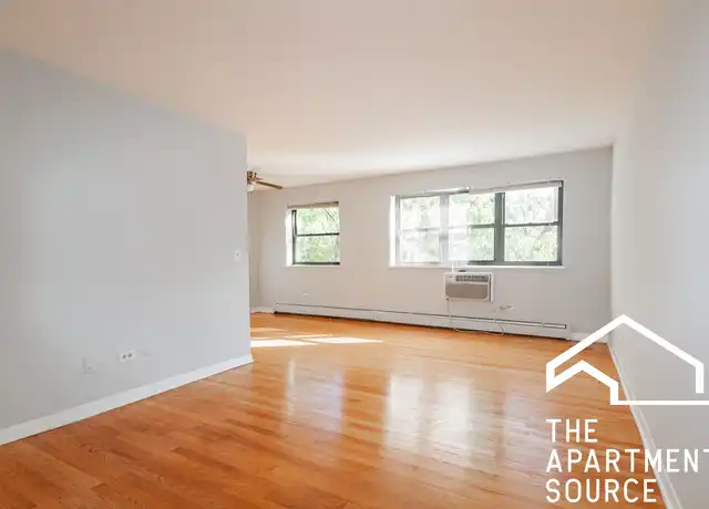 Property at 510 W Briar Pl Unit 201, Chicago, IL, 60657, 1 bed, 1 bath, [object Object]