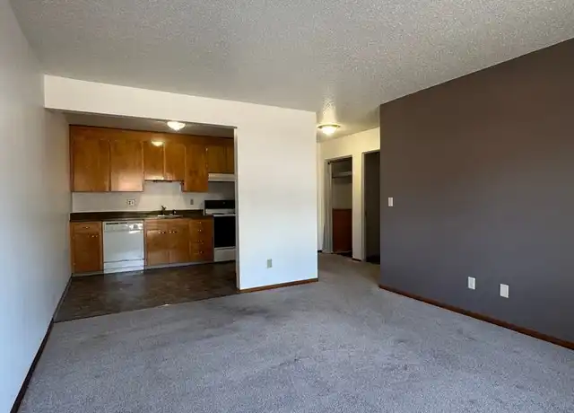 Property at 1500 N Glen Dr Unit 8, Ellensburg, WA, 98926, 1 bed, 1 bath, [object Object]