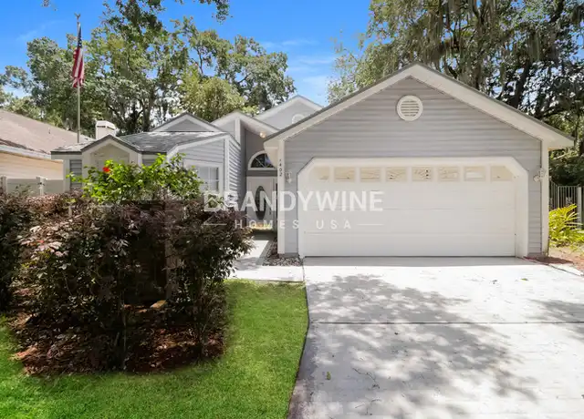 Property at 1402 Walden Oaks Pl, Plant City, FL, 33563, 3 beds, 2 baths, [object Object]