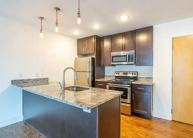 Property at Gish Flats - 317 5th St, Lynchburg, VA, 24504, 1 bed, 1 bath, [object Object]