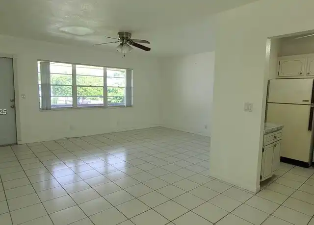 Property at 63 Waltham E Unit 63, West Palm Beach, FL, 33417, 1 bed, 1.5 baths, [object Object]