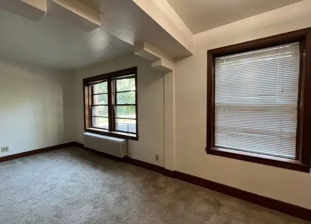 Property at 1226 W 5th Ave Unit 2, Spokane, WA, 99204, 1 bed, 1 bath, [object Object]