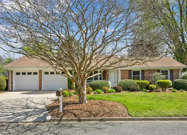 Property at 106 Captains Ln, Newport News, VA, 23602, 3 beds, 2 baths, [object Object]