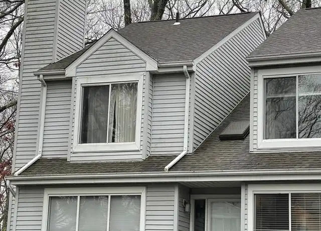 Property at 20 E Pembroke Rd #7, Danbury, CT, 06811, 2 beds, 1.5 baths, [object Object]