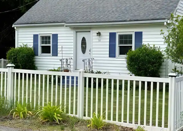 Property at 30 Russell St, Littleton, MA, 01460, 3 beds, 1 bath, [object Object]