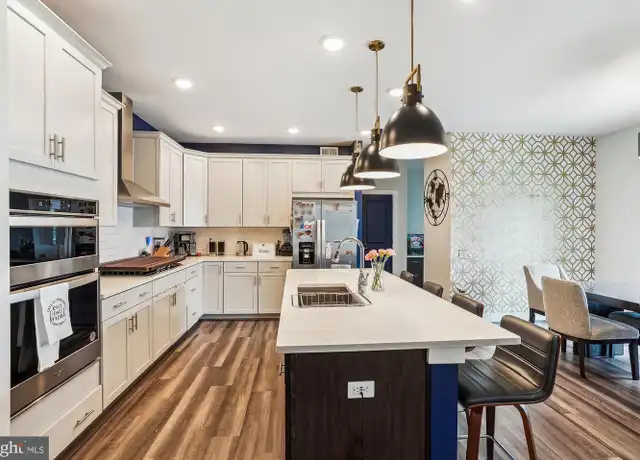 Property at 17787 White Campion Way, Dumfries, VA, 22026, 5 beds, 4.5 baths, [object Object]
