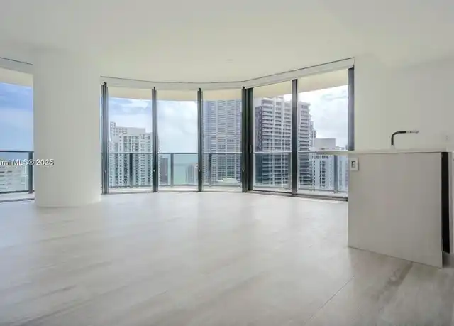Property at 45 SW 9th St #3303, Miami, FL, 33130, 2 beds, 2 baths, [object Object]