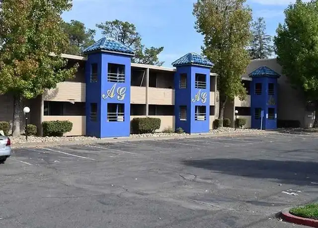 Property at Amber Grove Apartments - 4009 Marconi Ave, Sacramento, CA, 95821, 1-2 bed, 1 bath, [object Object]
