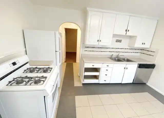 Property at 294 E 950 South St Unit 298, Orem, UT, 84058, 1 bed, 1 bath, [object Object]