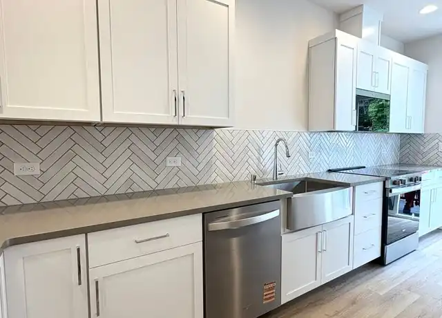Property at 21216 52nd Ave W Unit 2-7, Mountlake Terrace, WA, 98043, 2 beds, 3 baths, [object Object]