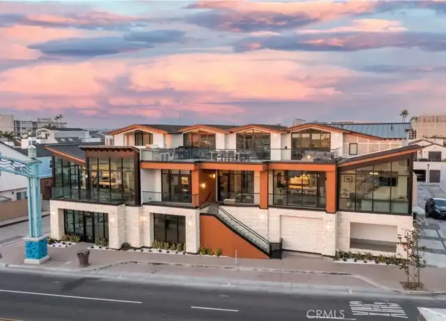 Property at 502 E Balboa Blvd, Newport Beach, CA, 92661, 3 beds, 2 baths, [object Object]