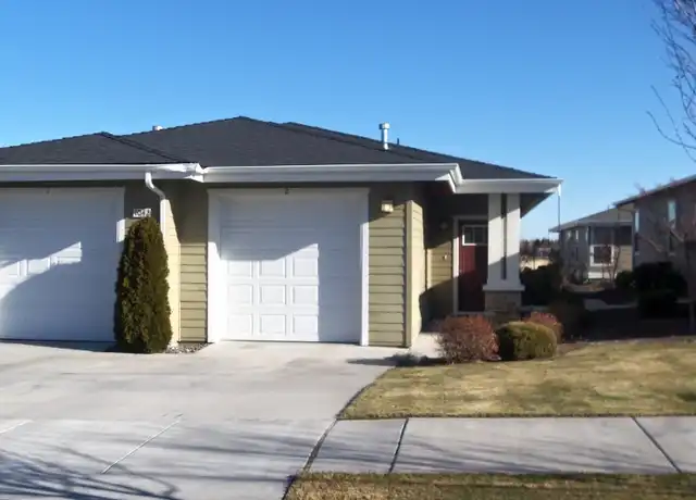 Property at 1042 NE Rambling Ln Unit ra1042-A, Bend, OR, 97701, 2 beds, 1 bath, [object Object]