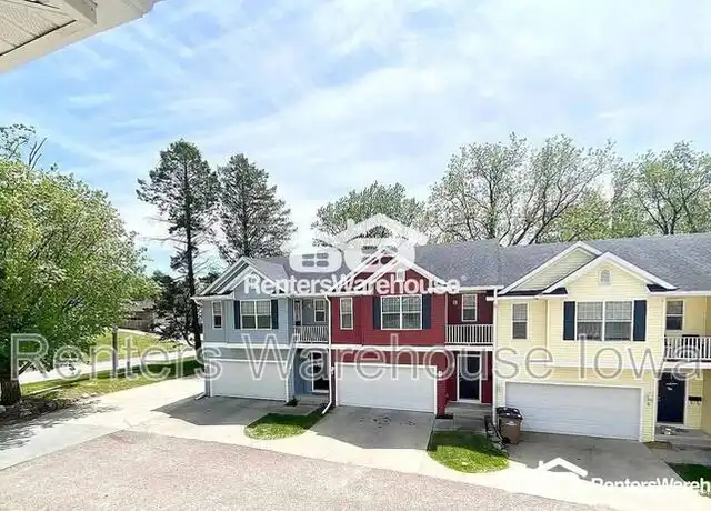 Property at 2004 63rd St #5, Windsor Heights, IA, 50324, 3 beds, 2.5 baths, [object Object]