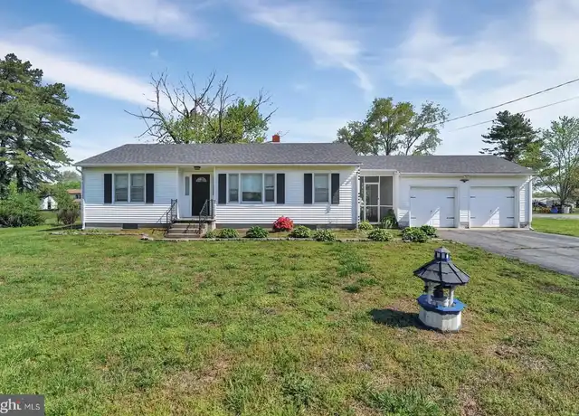 Property at 3088 Forrest Ave, Dover, DE, 19904, 3 beds, 1 bath, [object Object]