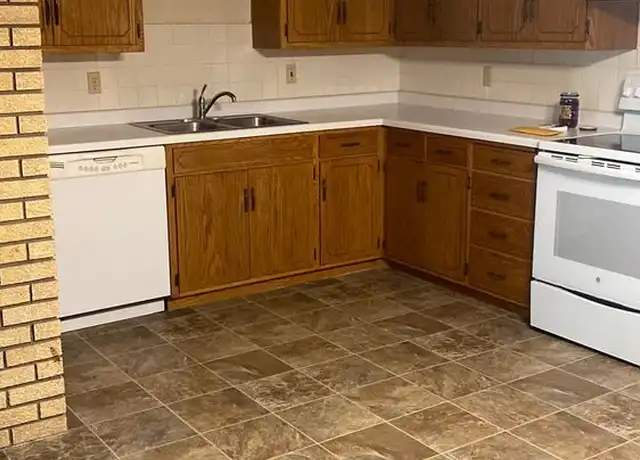 Property at 413 7th St N Apt 3, Sartell, MN, 56377, 2 beds, 1 bath, [object Object]