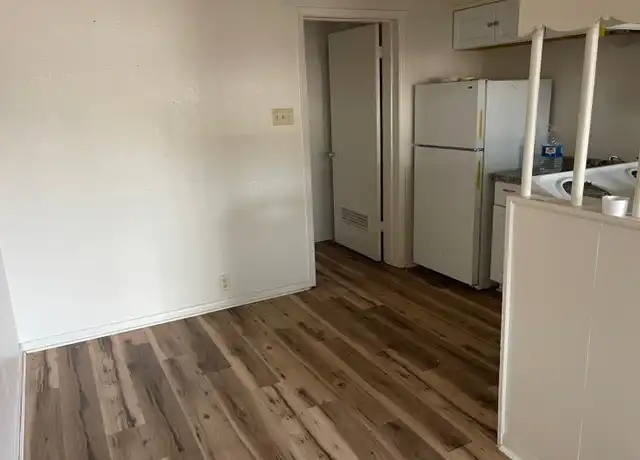Property at 414 East Avenue A Unit 102, Killeen, TX, 76541, 1 bed, 1 bath, [object Object]