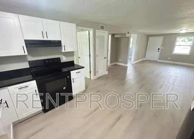 Property at 4102 W Washington St, Orlando, FL, 32805, 2 beds, 1 bath, [object Object]