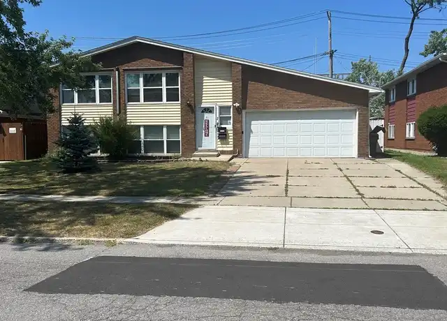 Property at 18 Barone Cir, Buffalo, NY, 14225, 3 beds, 1 bath, [object Object]