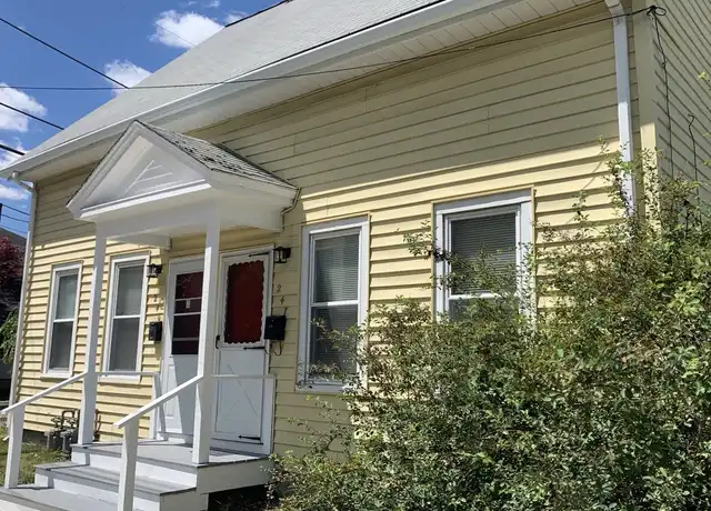 Property at 247 Union St Unit 247, Franklin, MA, 02038, 2 beds, 1 bath, [object Object]