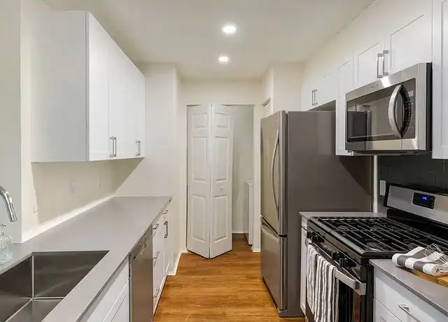 Property at Avalon at Lexington - 100 Lexington Ridge Dr, Lexington, MA, 02421, 2 beds, 1-2 bath, [object Object]