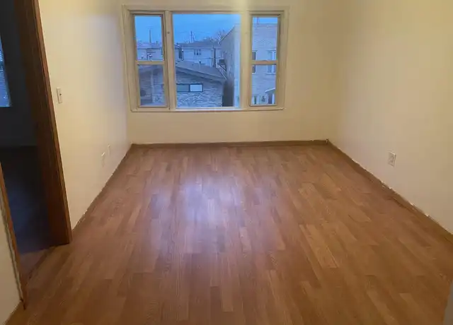 Property at 3812 S Parnell Ave Unit 3F, Chicago, IL, 60609, 2 beds, 1 bath, [object Object]