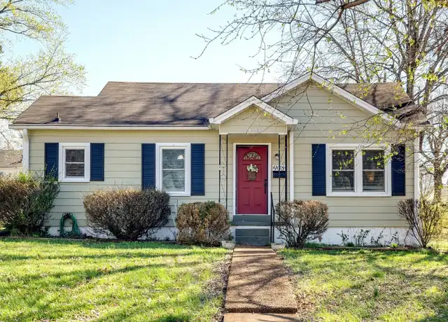 Property at 908 Locust St, Columbia, TN, 38401, 3 beds, 1.5 baths, [object Object]