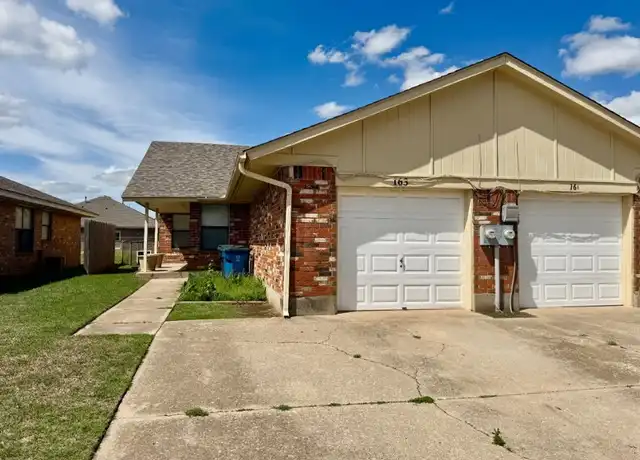 Property at 163 Barrett Pl, Edmond, OK, 73003, 2 beds, 1.5 baths, [object Object]
