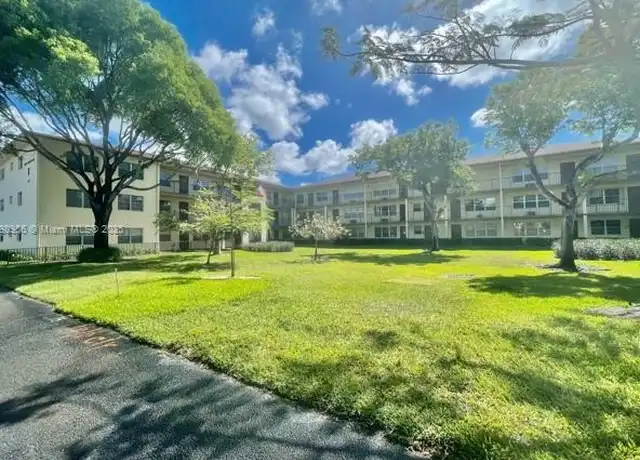 Property at 151 SW 135th Ter Unit 104T, Pembroke Pines, FL, 33027, 2 beds, 1.5 baths, [object Object]