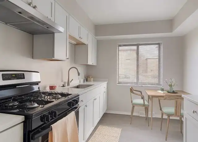 Property at Southgate Manor Apartments - 5327 Northfield Rd, Bedford, OH, 44146, 2 beds, 1.5 baths, [object Object]