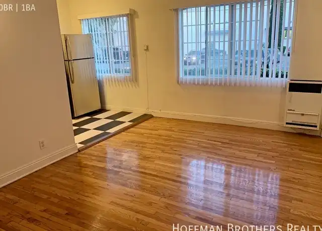 Property at 652 S Dunsmuir Ave Unit 103, Los Angeles, CA, 90036, 0 beds, 1 bath, [object Object]