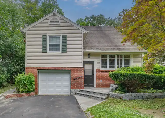 Property at 133 Manville Rd, Pleasantville, NY, 10570, 4 beds, 2 baths, [object Object]
