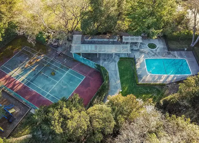 Photo of 1811 Novato Blvd, Novato, CA 94947