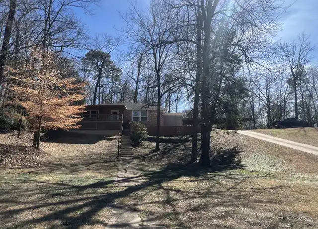 Property at 1 Lakeshore Dr, Tuscaloosa, AL, 35404, 3 beds, 2 baths, [object Object]