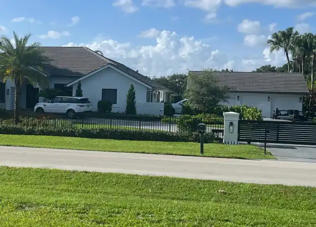 Property at 14322 Draft Horse Ln, Wellington, FL, 33414, 1 bed, 1 bath, [object Object]