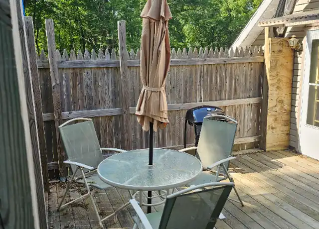 Property at 242 Mountain Rd Unit 2, Port Jervis, NY, 12771, 2 beds, 1 bath, [object Object]