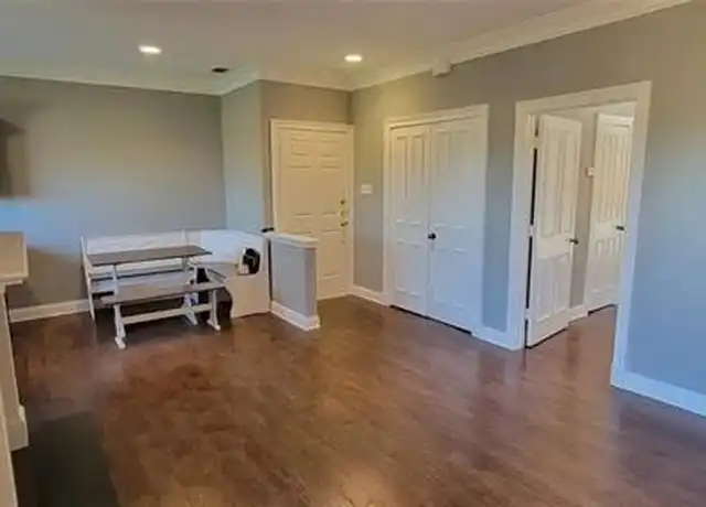 Property at 7126 Holly Hill Dr #209, Dallas, TX, 75231, 1 bed, 1 bath, [object Object]