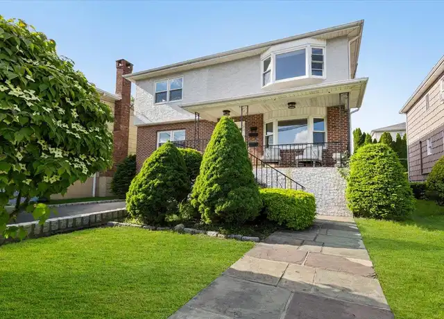 Property at 492 Main St E Unit 2, West Harrison, NY, 10604, 3 beds, 2 baths, [object Object]