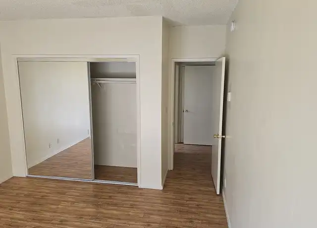 Property at 840 S Ardmore Apartments - 840 S Ardmore Ave, Los Angeles, CA, 90005, 1 bed, 1 bath, [object Object]