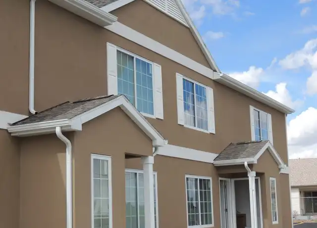 Property at 614 Hill St Unit 101, Riverton, WY, 82501, 3 beds, 1 bath, [object Object]