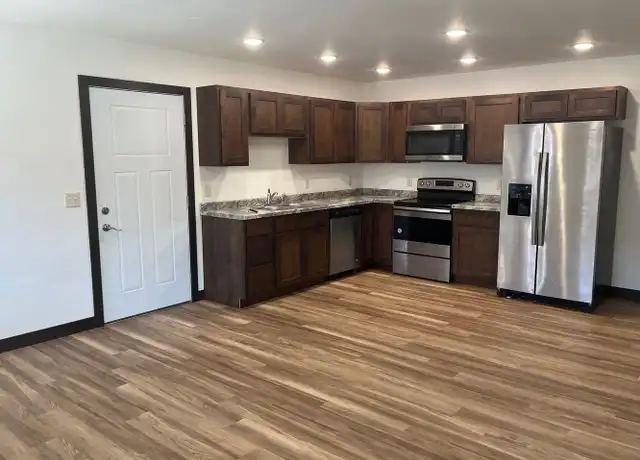Property at 1566 Ball St, Eau Claire, WI, 54703, 2 beds, 1 bath, [object Object]