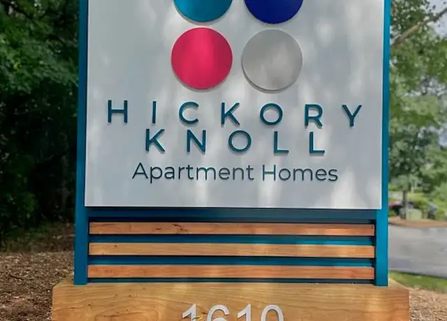Photo of 200 Hickory Knoll Rd, Birmingham, AL 35226