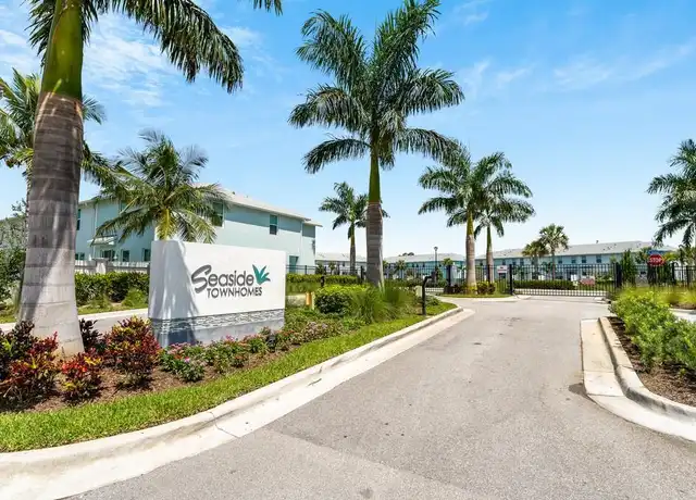Property at 325 SE Halifax Ln, Stuart, FL, 34994, 3 beds, 2.5 baths, [object Object]