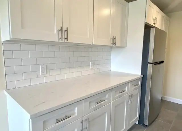 Property at 111 Sagamore Rd Unit 2, Tuckahoe, NY, 10707, 2 beds, 1 bath, [object Object]