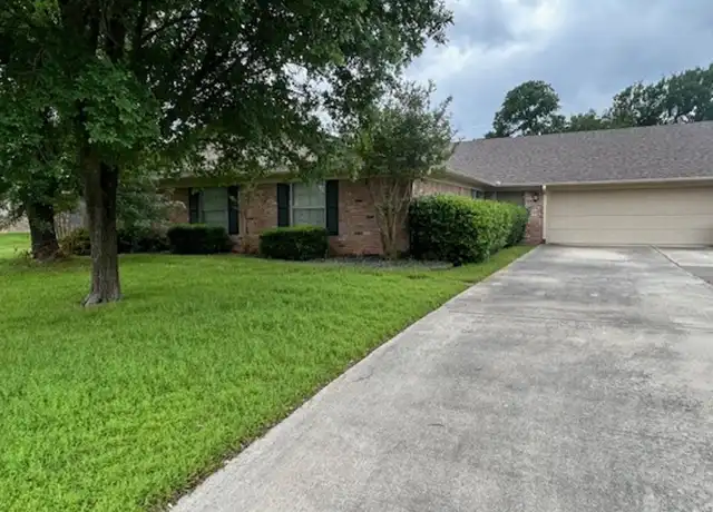 Property at 732 Ivy Ann Dr, Woodway, TX, 76712, 3 beds, 2 baths, [object Object]