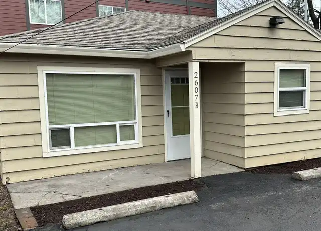 Property at 2607 SE 101st Ave Unit B, Portland, OR, 97266, 2 beds, 1 bath, [object Object]