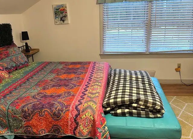 Property at 4606 Backwoods Rd, Chesapeake, VA, 23322, 1 bed, 1 bath, [object Object]